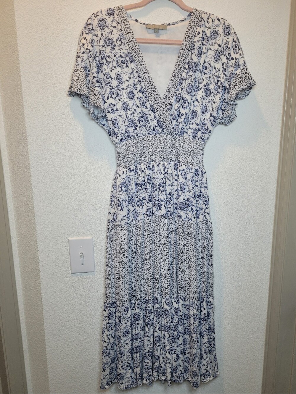 J GEE Blue White Floral Patchwork Midi Dress Sz S Smocked Cottagecore Boho Vaca